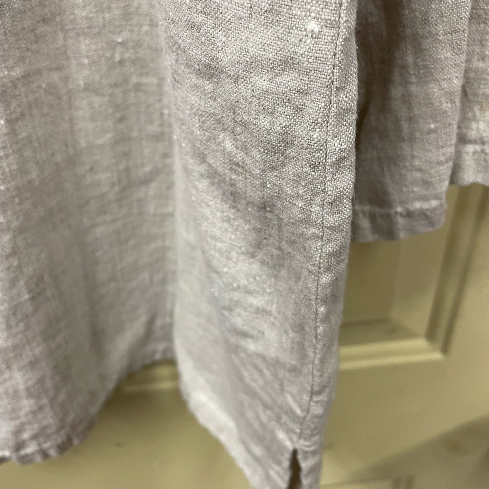 Match Point 100% Linen Top - Picture 7 of 10